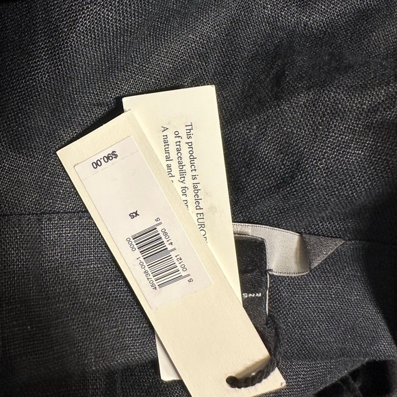 NWT! Banana Republic Black European Linen Polo - Size XS🗺️ - Picture 3 of 5
